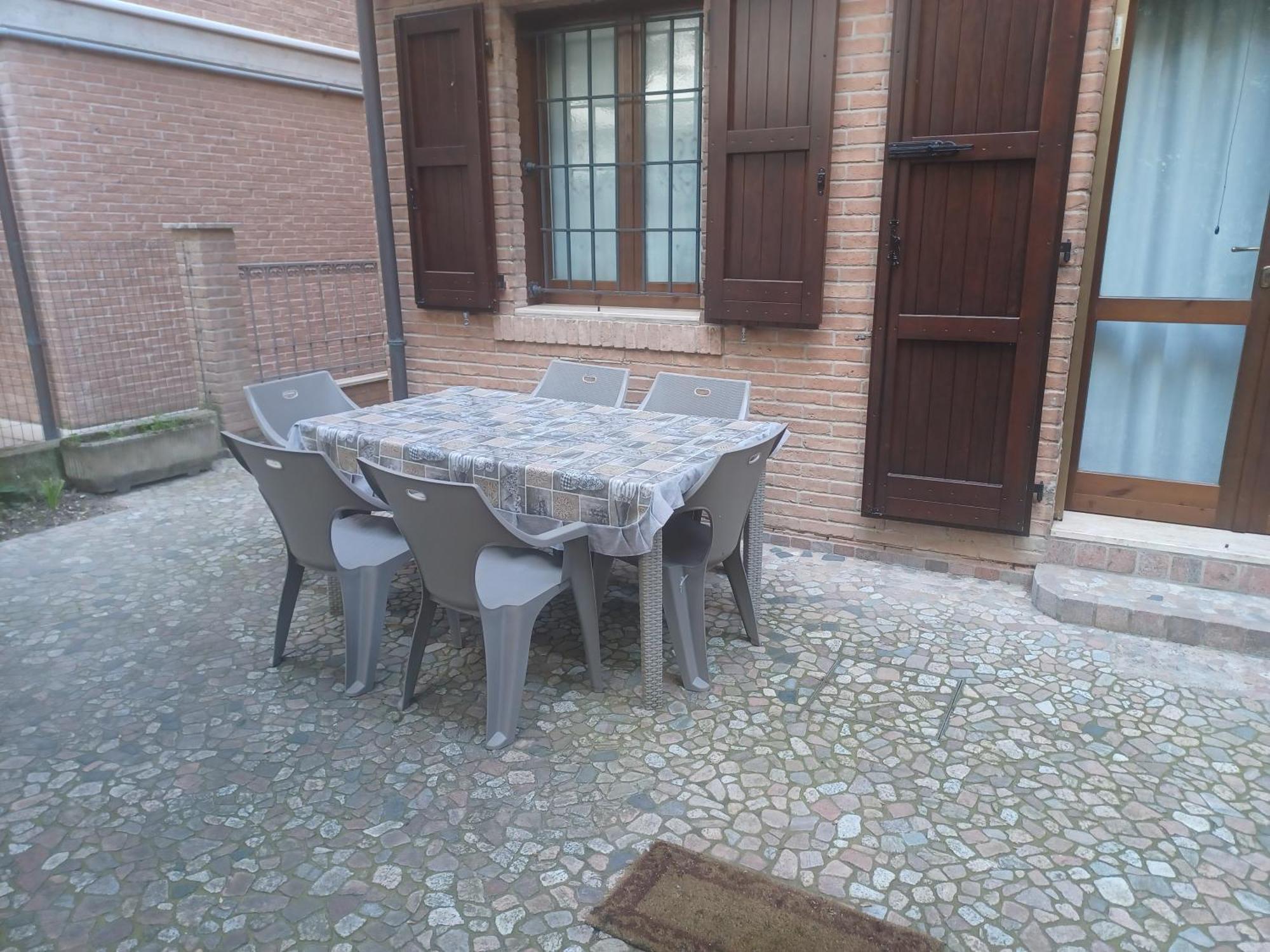 Dam Home Modena Eksteriør billede